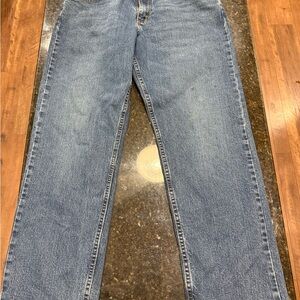 Wrangler Relaxed Fit Blue Jeans